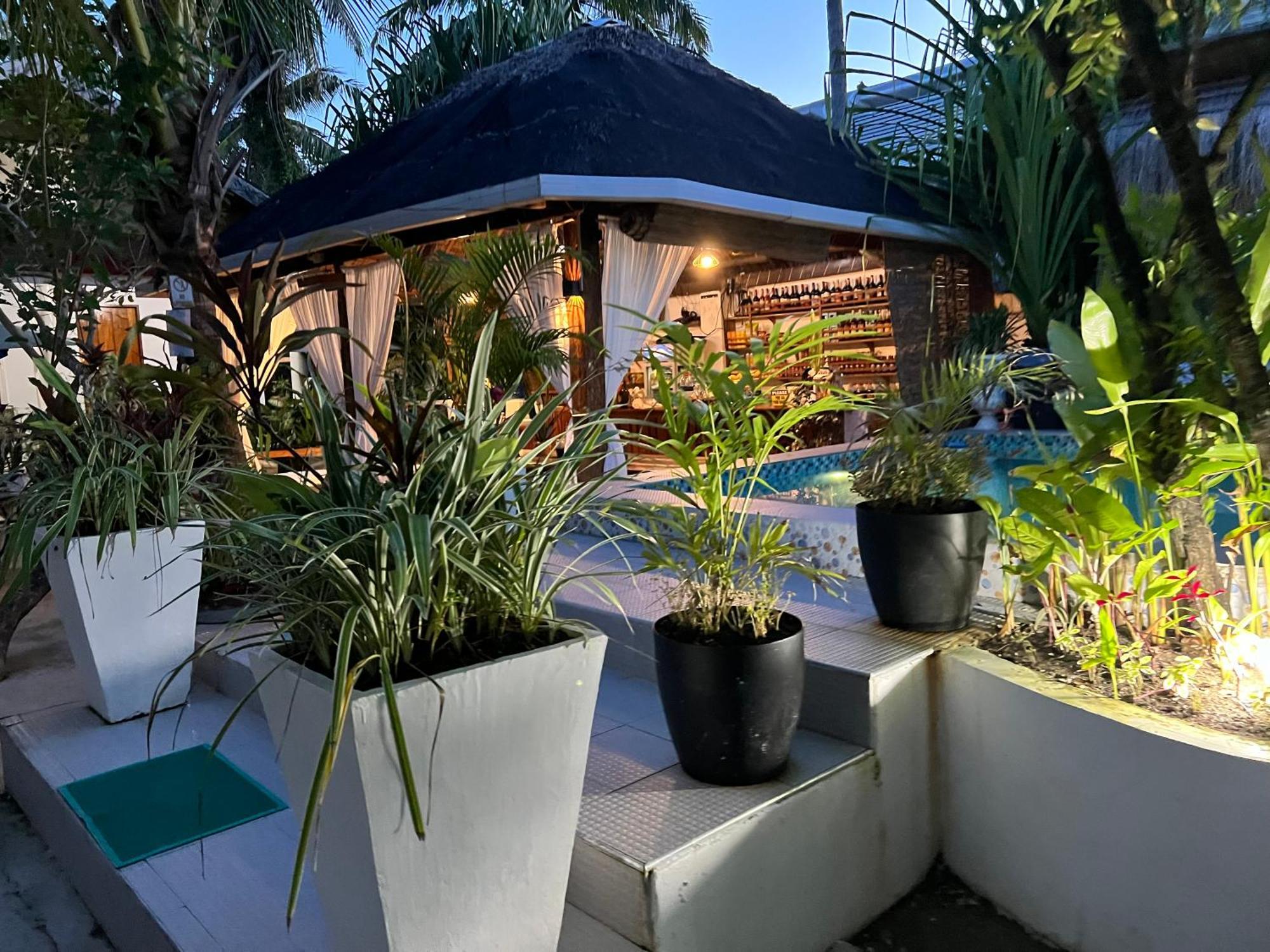 Apartmán Siargao Residency By Privacy Group General Luna  Exteriér fotografie